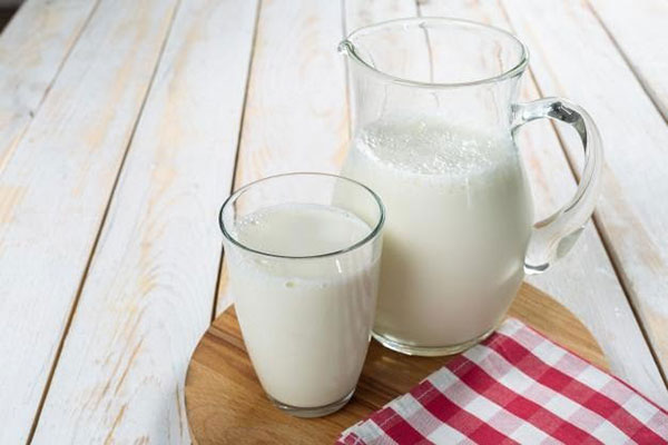 Sữa chứa nhiều chất dinh dưỡng thiết yếu