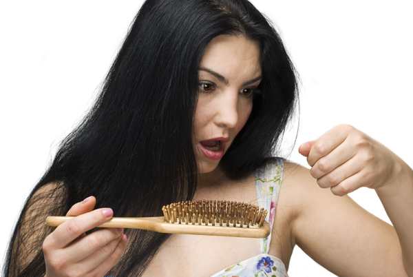  Nguyên nhân và phương pháp điều trị rụng tóc sau khi sinh.